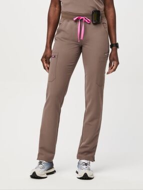 ISO Figs Yola Large Petite